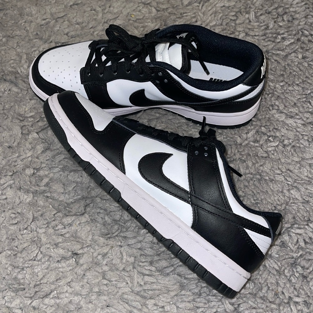 Womens Panda Dunks